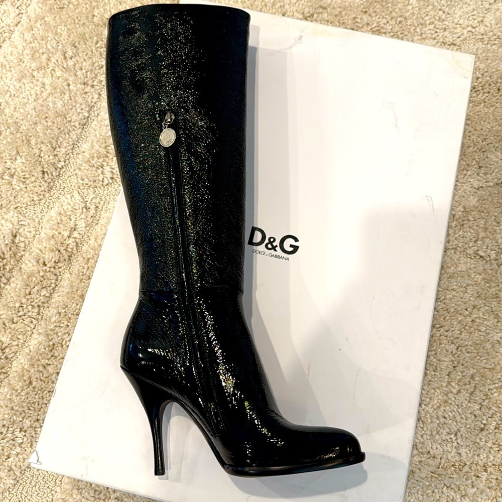 NWT STUNNING D&G BLACK PATENT SUFFLE’NERO BOOTS